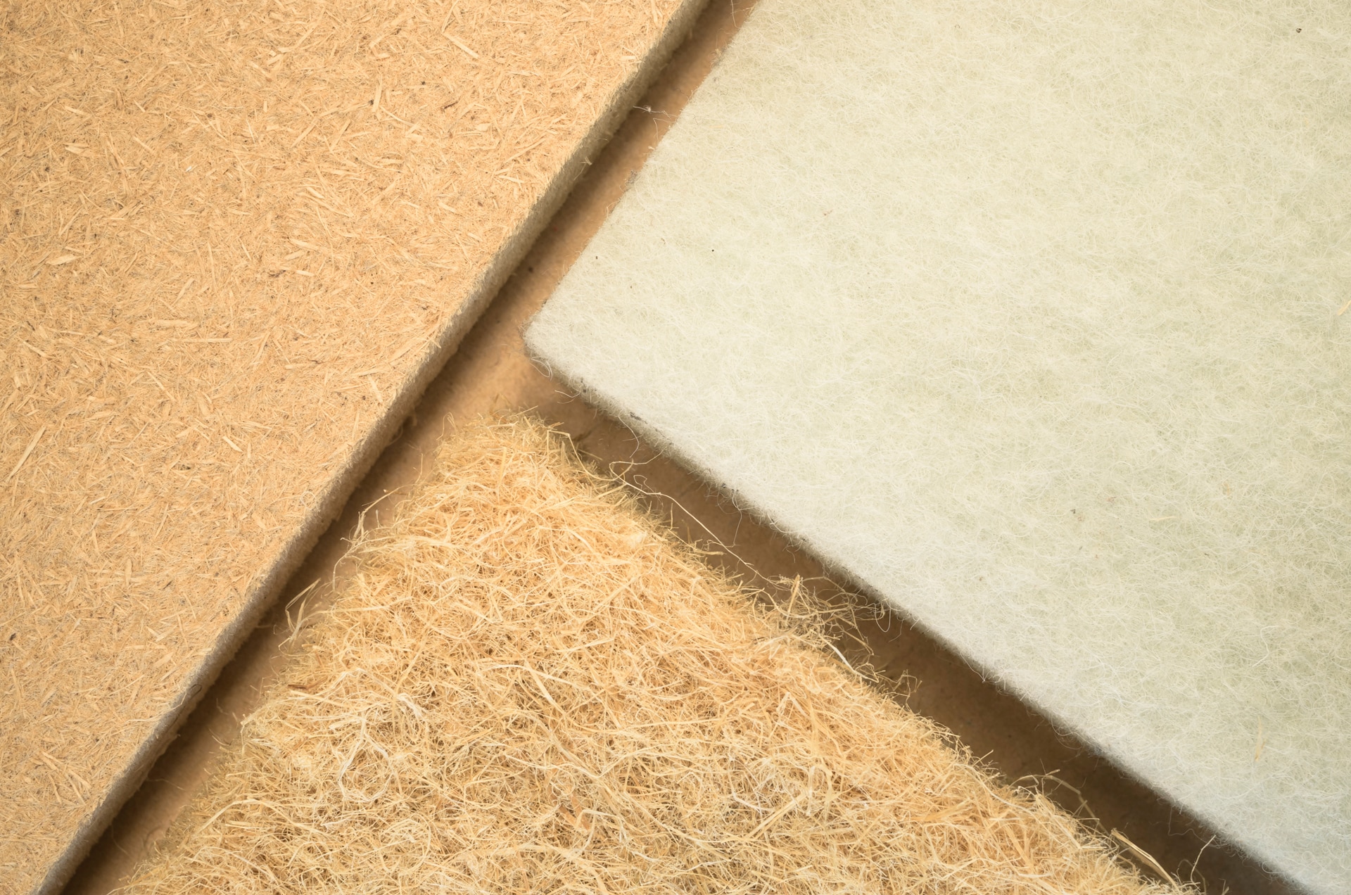 Les-différents-types-d'isolants-pour-l'isolation-thermique-du-logement